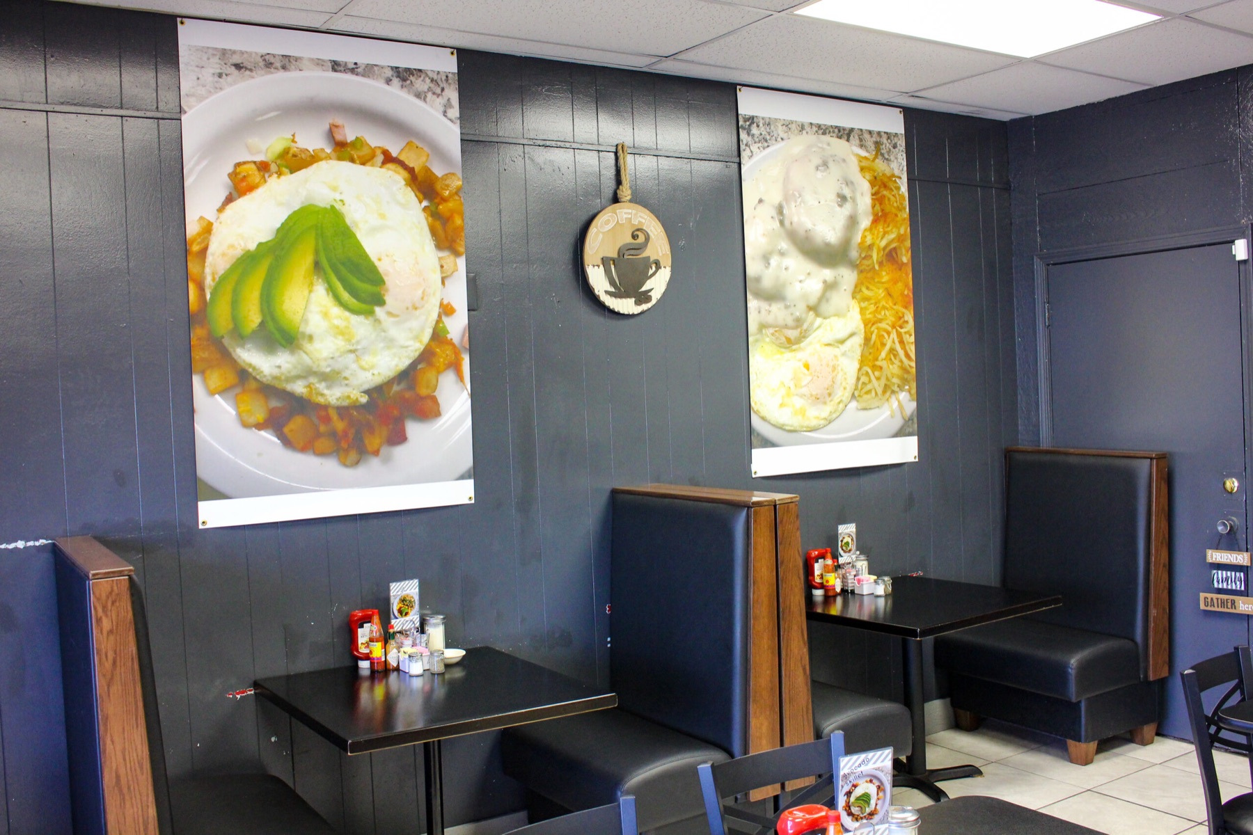 Restaurant seating inside Royal Biscuit in Blue Springs